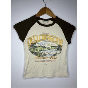 Urban Outfitters Wyoming Yellowstone Crop Baby Tee Graphic T-shirt Women Small